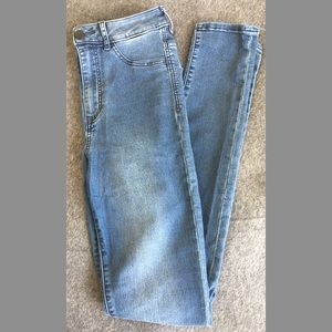 H&M high-waisted super skinny jeans size 27/32
